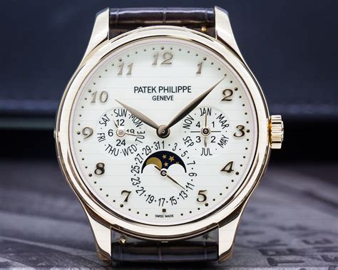 patek philippe 5327r.